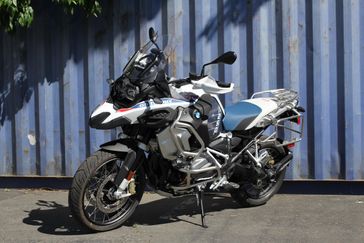 GRAVITY BLUE METALLIC MTT