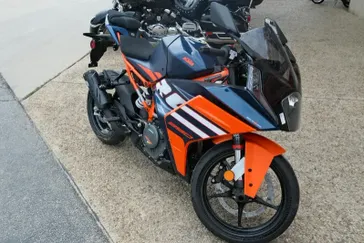 New 2024 KTM RC 390 BLUE 