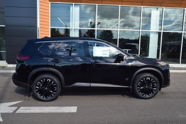 SUPER BLACK