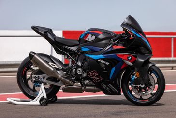 2025 BMW M 1000 RR