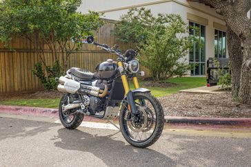 USED 2025 TRIUMPH SCRAMBLER 1200 XE 