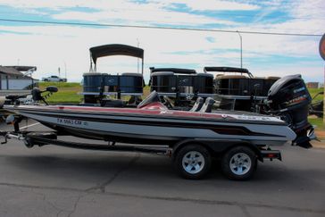 Used 2015 SKEETER ZX225 