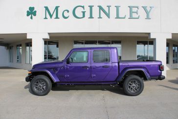 New 2026 Jeep Gladiator Sport S 4x4