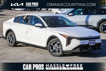 New 2026 Kia K4 LXS