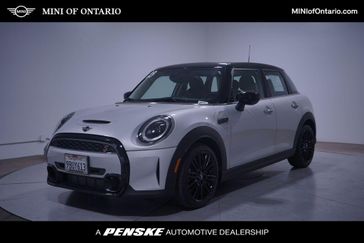 2023 MINI Cooper S Signature