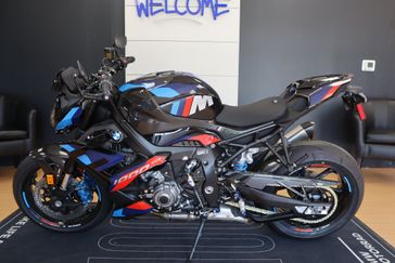 2024 BMW M 1000 R 