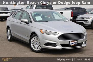 2014 Ford Fusion Hybrid S