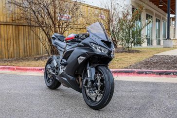 2023 KAWASAKI Ninja ZX6R Base