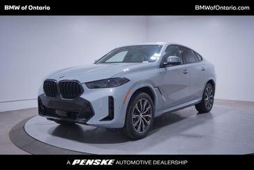 2025 BMW X6 xDrive40i