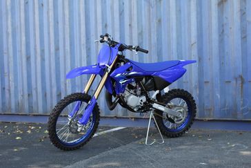 TEAM YAMAHA BLUE