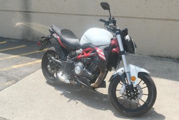 2023 BENELLI 302S WHITE 