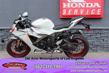 2025 Kawasaki NINJA ZX-6R 