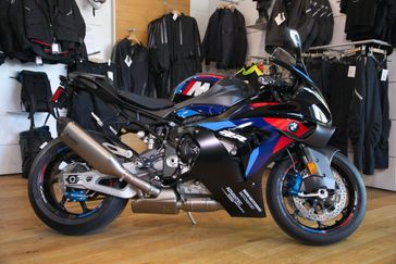 2026 BMW M 1000 RR