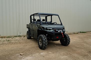NEW 2026 CAN-AM DEFENDER MAX X MR HD11 WITH HALF DOORS 