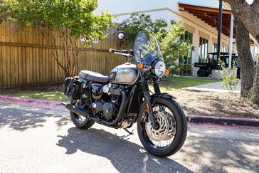 USED 2025 TRIUMPH BONNEVILLE T120 ELVIS EDITION 