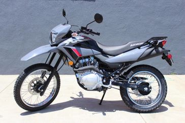 New 2025 Honda XR150L 
