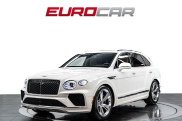 2024 Bentley Bentayga V8 *FRONT SEAT COMFORT SPEC * PANORAMIC SUNROOF*