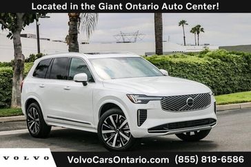 2025 Volvo XC90 B5 Core