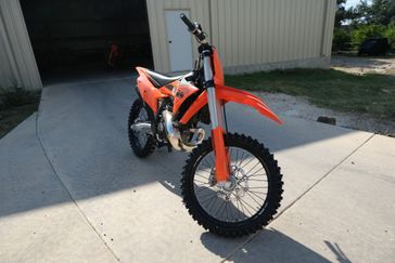 2025 KTM 300 SX ORANGE 