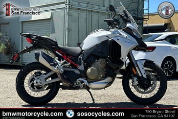 2023 Ducati Multistrada V4s 
