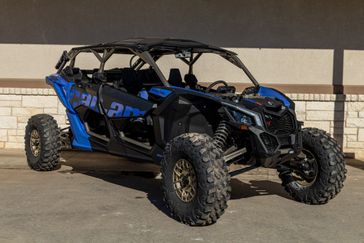 2024 CAN-AM SSV MAV MAX XRS 72 TURBRR BE 24 in a BLUE-BLACK exterior color. Family PowerSports (877) 886-1997 familypowersports.com 