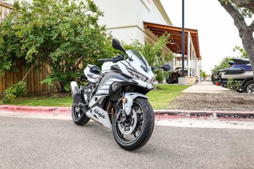 New 2025 Kawasaki NINJA ZX4RR ABS  METALLIC MATTE WHITISH SILVER AND METALLIC FLAT SPARK BLACK 