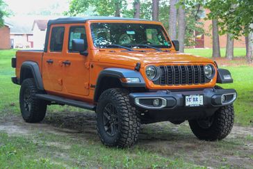 New 2025 Jeep Gladiator Sport S 4x4