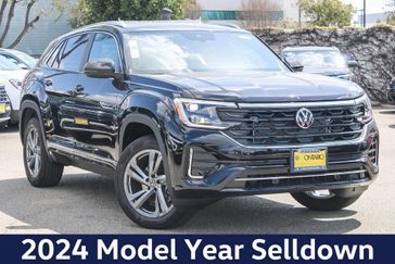 2024 Volkswagen Atlas Cross Sport 2.0T SEL R-Line