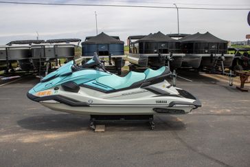 USED 2025 YAMAHA FX CRUISER HO WITH AUDIO 