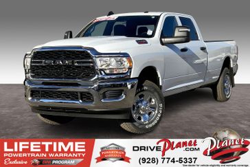 2024 RAM 2500 Tradesman Crew Cab 4x4 8' Box