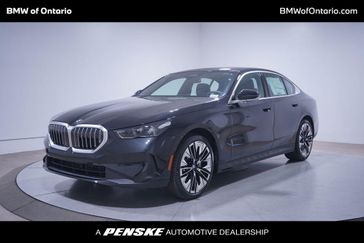 2025 BMW 5 Series 530i