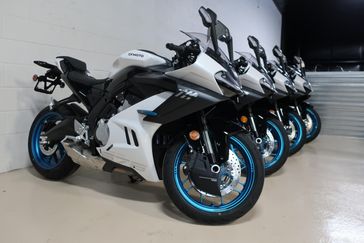 New 2026 CFMOTO 675SS 