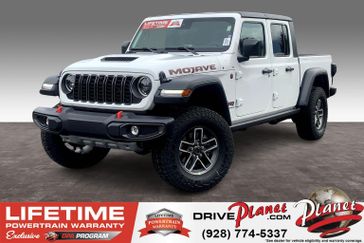 New 2025 Jeep Gladiator Mojave 4x4