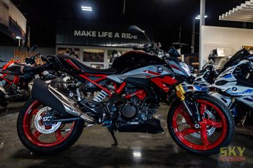2025 BMW G 310 R