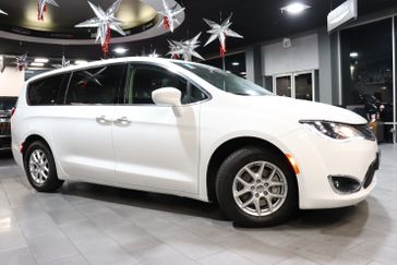 2020 Chrysler Pacifica Touring in a Bright White Clear Coat exterior color and Black/Alloyinterior. J Star Chrysler Dodge Jeep Ram of Anaheim Hills 888-802-2956 jstarcdjrofanaheimhills.com 