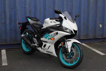 2024 Yamaha YZF in a VIVID WHITE exterior color. SoSo Cycles 877-344-5251 sosocycles.com 