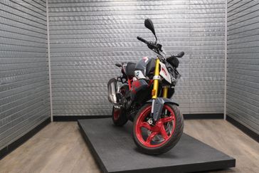 USED 2022 BMW G 310 R 