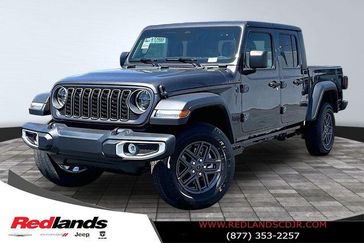 New 2026 Jeep Gladiator Sport S