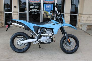 New 2025 SUZUKI DRZ 4SM WHITE AND GRAY 