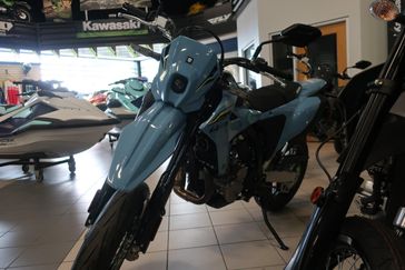 2025 Suzuki DRZ4SM 