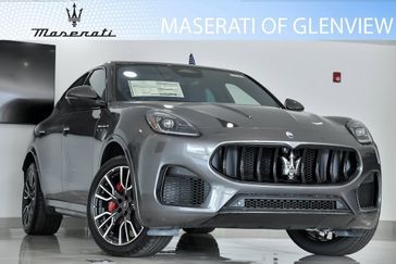2023 Maserati Grecale Modena in a Grigio Lava Opaco Matte exterior color. Glenview Luxury Imports 847-904-1233 glenviewluxuryimports.com 