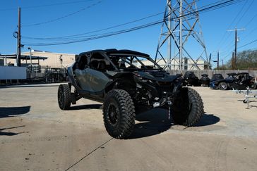 NEW 2026 CAN-AM MAVERICK R MAX X RC WITH SMARTSHOX 999T DCT 