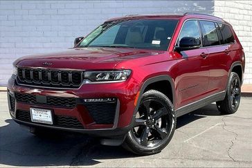 New 2026 Jeep Grand Cherokee L Limited 4x4
