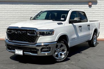 New 2026 RAM 1500 Big Horn Crew Cab 4x2 5'7' Box