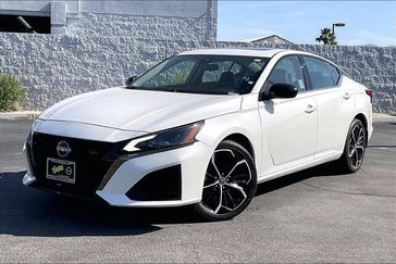 Used 2023 Nissan Altima 2.5 SR