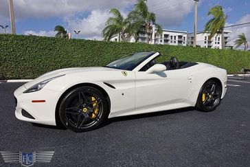 2015 Ferrari California T 2dr Convertible