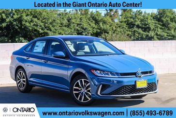 New 2026 Volkswagen Jetta 1.5T SE