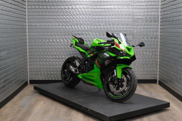 USED 2024 KAWASAKI NINJA ZX6R 