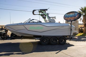 NEW 2026 MALIBU WAKESETTER M230 