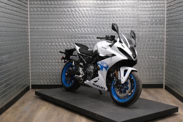 USED 2026 SUZUKI GSX8R 